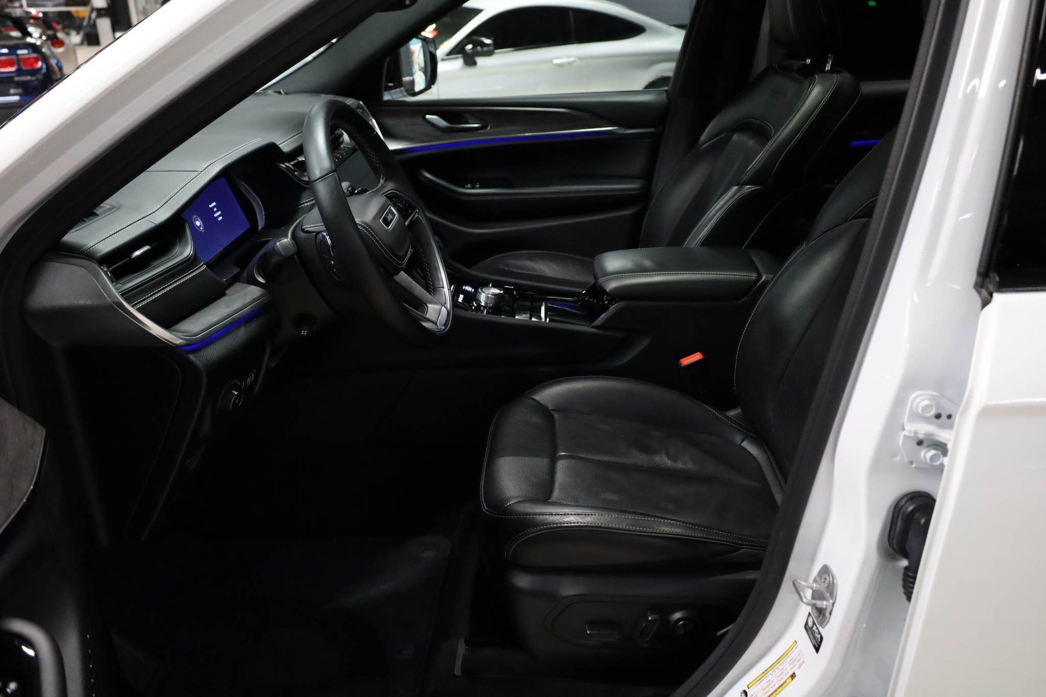 Jeep Grand Cherokee 2022, bild 7/61