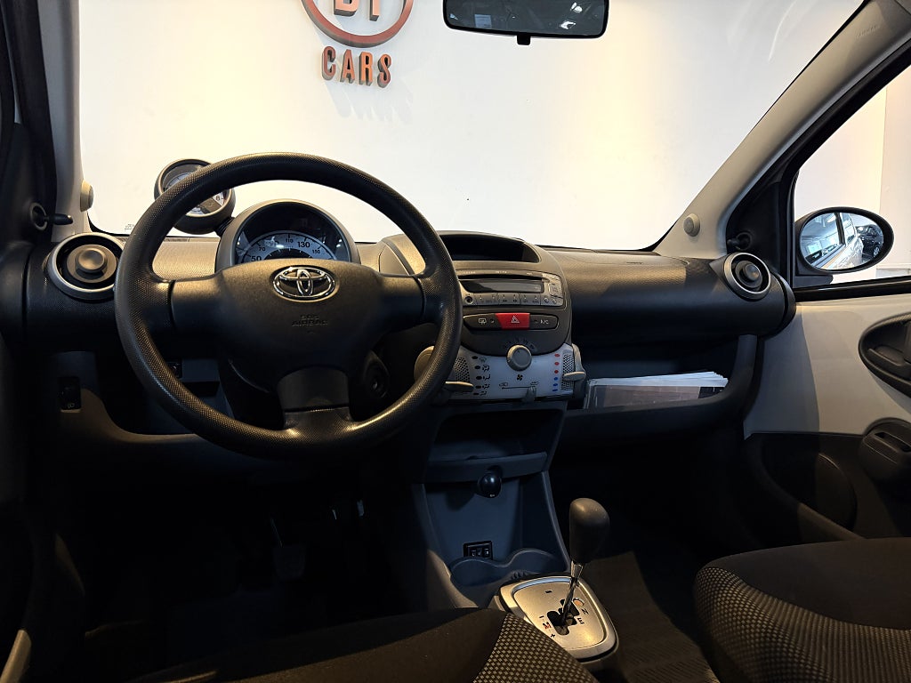 Toyota Aygo 5-dörrar 1.0 VVT-i MultiMode 68HK LÅGMIL AC AUTOMAT