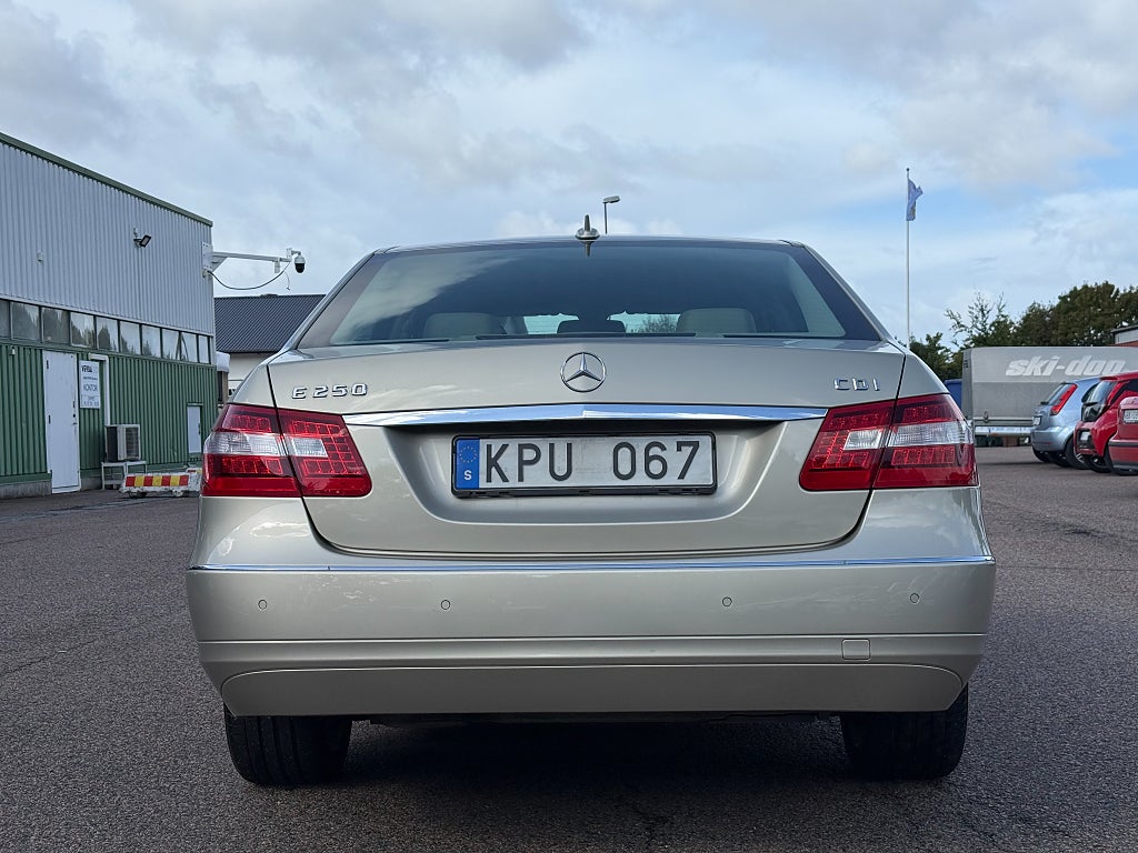 Mercedes-Benz E 250 CDI BlueEFFICIENCY 5G-Tronic Elegance Line