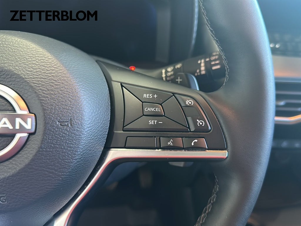 SUV Nissan Juke 17 av 19