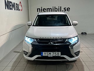 Mitsubishi Outlander PHEV Business 360° Pvärm Drag Skinn SoV