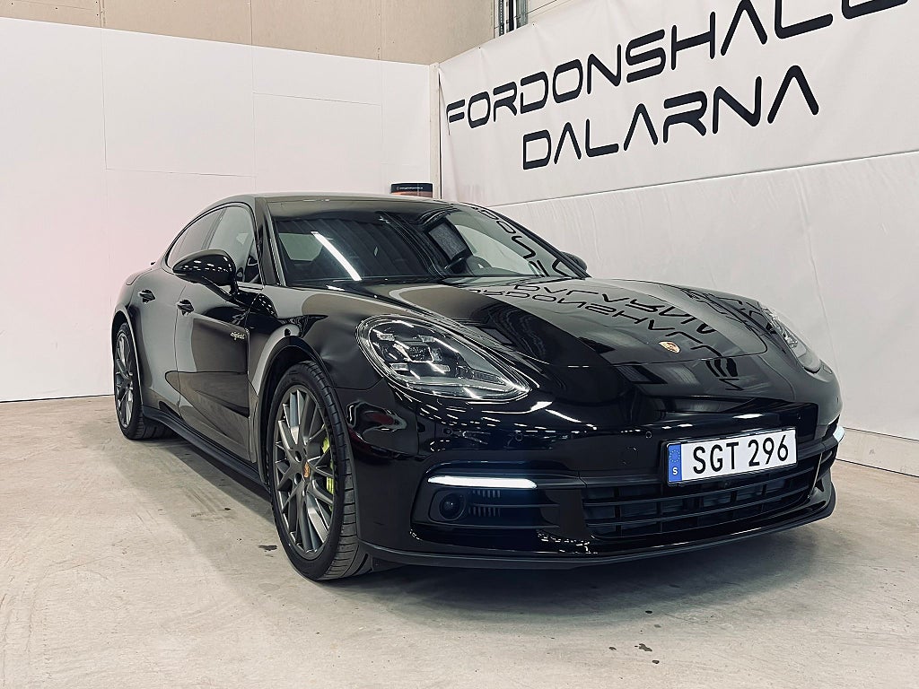 Porsche Panamera 4 E-Hybrid PDK SPORT CHRONO / LUFT / BOSE