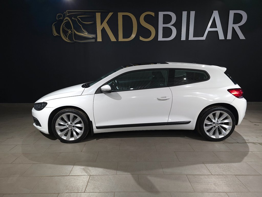 Volkswagen Scirocco 1.4 TSI Euro5 160hk| Automat | Panorama 