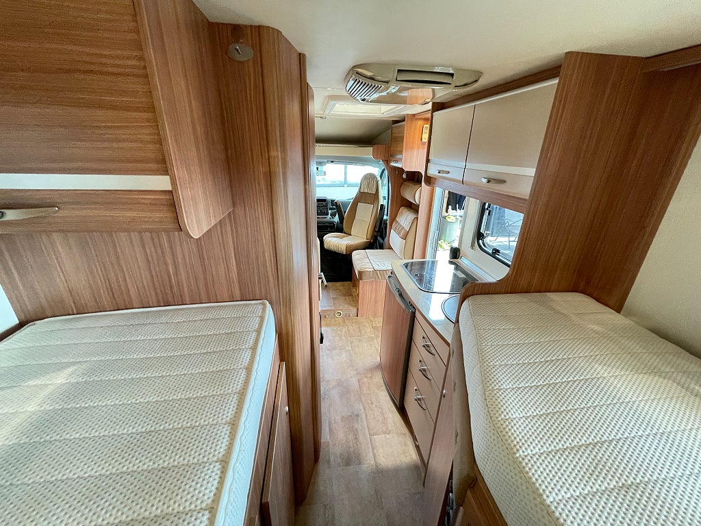 Bürstner Travel Van T 620 /B-körkort/AC bodel/Backkamera/EL-Patron/Fint s - Bürstner