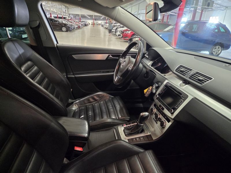 Volkswagen Passat 2014, bild 4/42