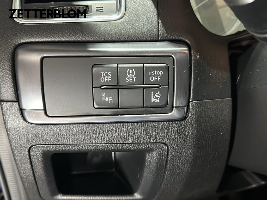 SUV Mazda CX-5 15 av 20