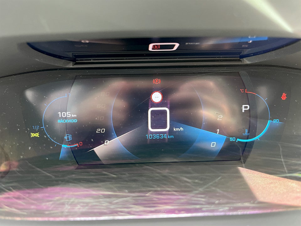 Bild på Peugeot 208 Allure 1.2 PT 100hk Aut PANO CARPLAY