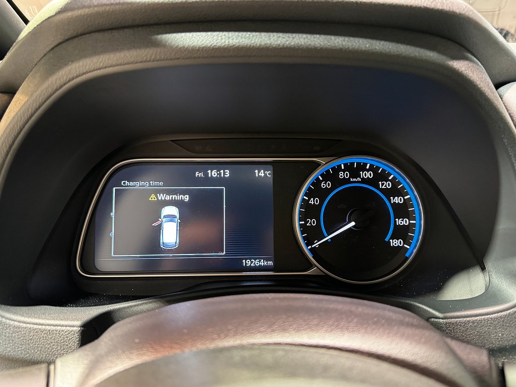 Nissan Leaf e+ Tekna  217hk 59kwh MOMSBIL 2023