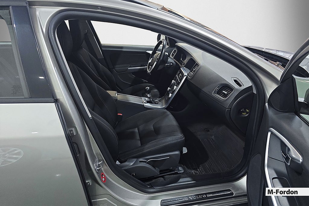 Volvo V60 D2 Manuell, 115hk, 2015