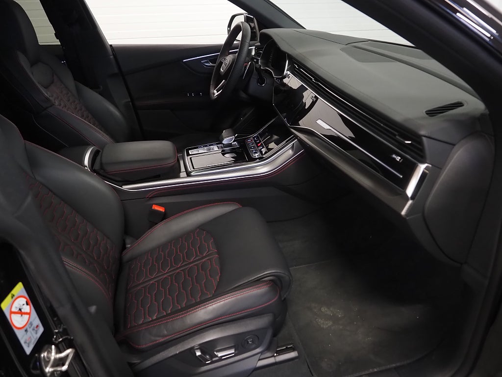 Audi RSQ8 600hk Massage B&O Sportavgas 23" Drag Nybilsgaranti 2025