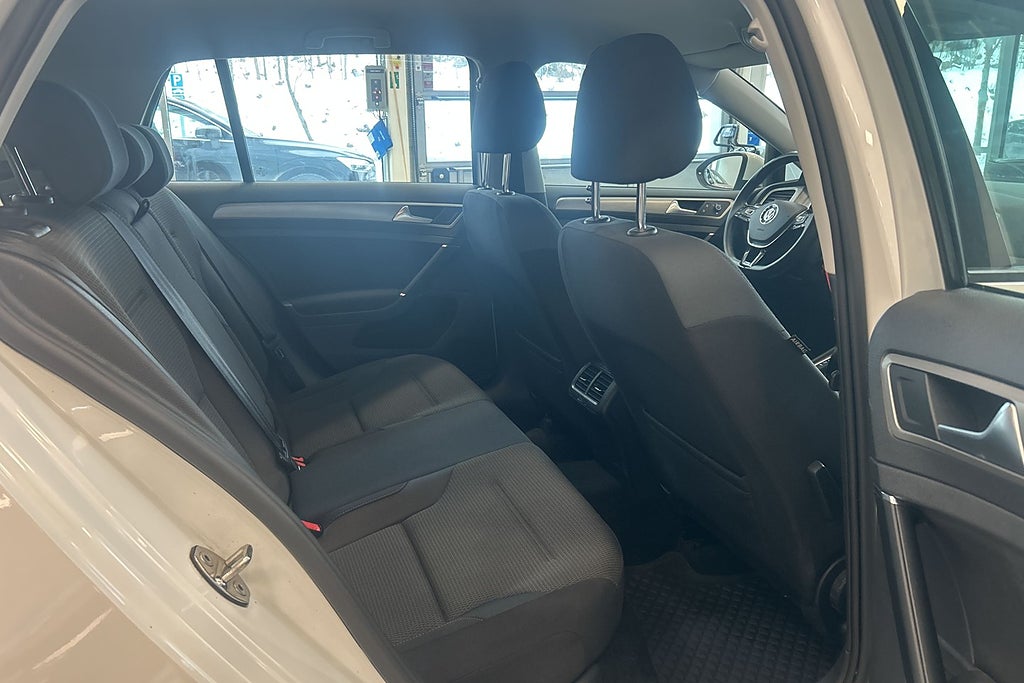 Volkswagen Golf 5-dörrar 1.2 TSI BMT Kamera/Farthållare/CarPlay