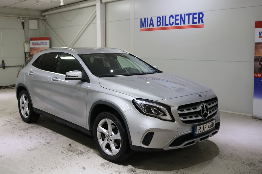 Mercedes-Benz GLA 180 d 7G 1ägare App.Carplay, 1års Garanti