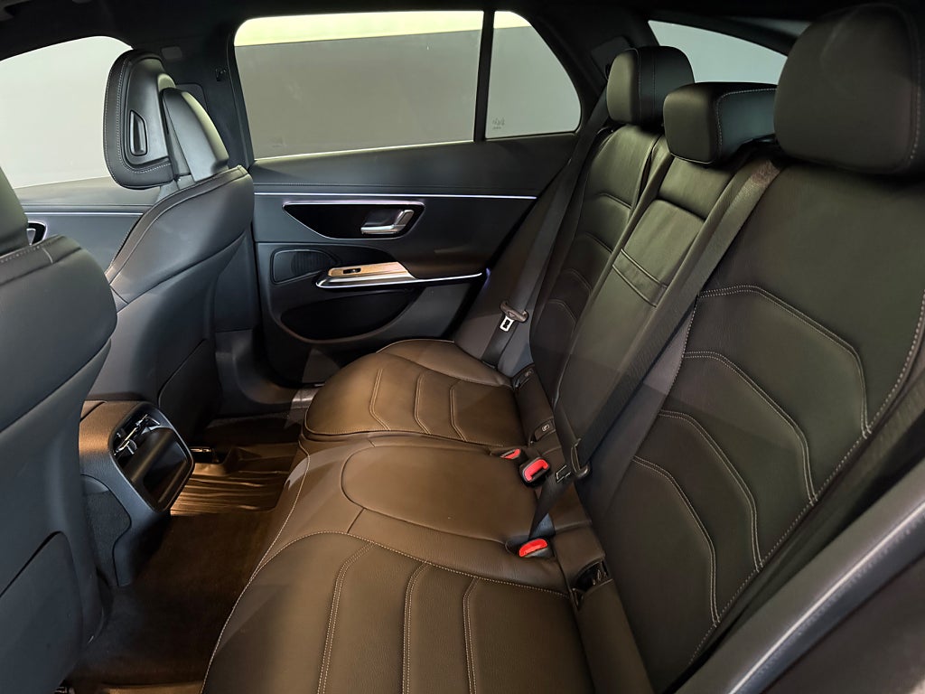 Mercedes-Benz E 300 e AMG Superscreen Läder 20tum Kombi - bild 8