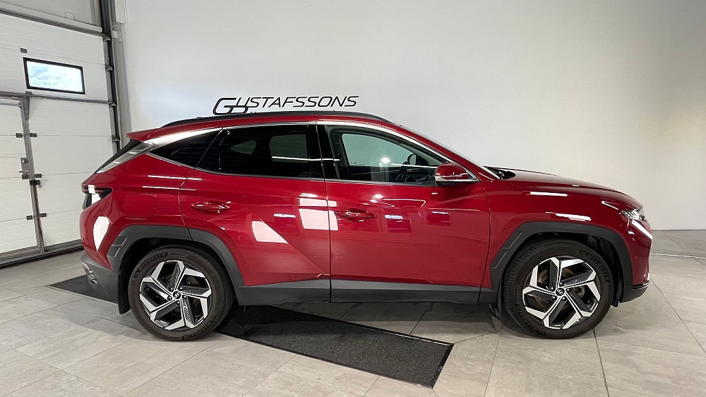 Hyundai Tucson PHEV Advanced | V-hjul, drag, m-värm, 360 kamera, KRELL