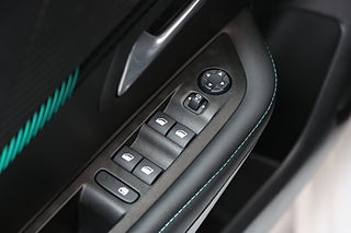 Halvkombi Peugeot 208 11 av 22