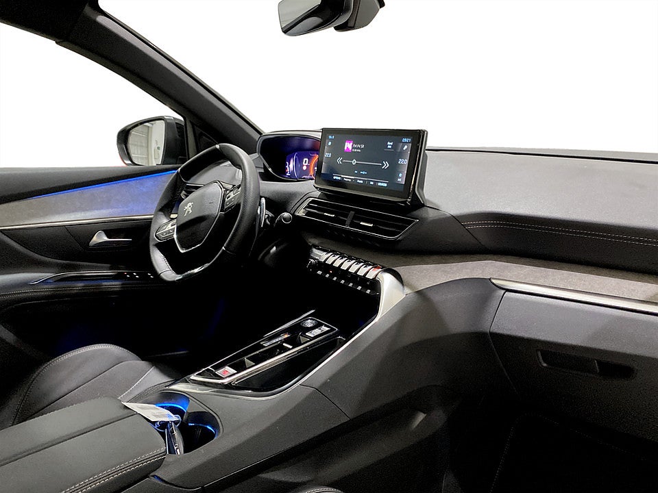 Bild på Peugeot 5008 GT 1.2 PT 130hk Aut 7-SITS B-KAMERA