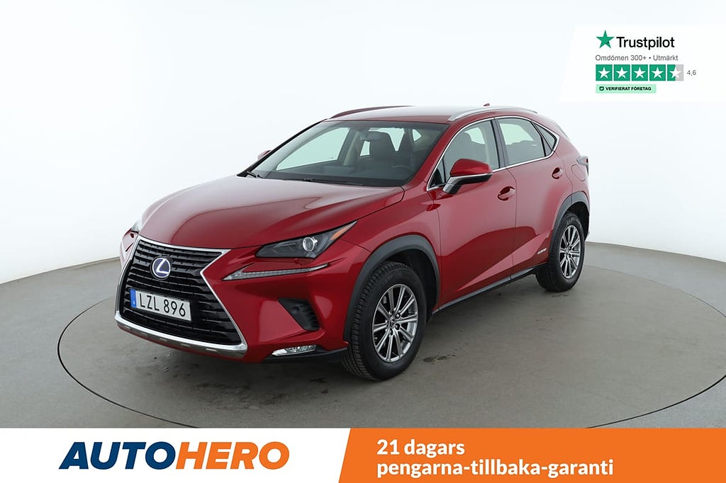 Lexus NX 300h AWD E-CVT Business / Backkamera, Drag, Keyless