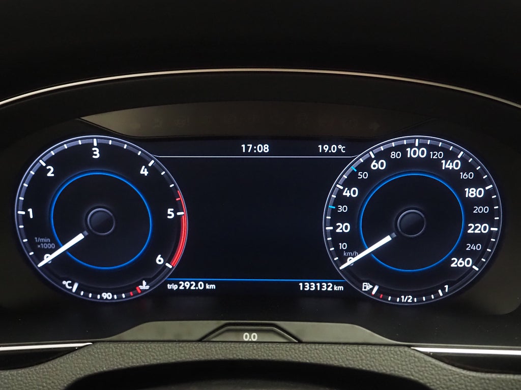 Volkswagen Passat SC TDI 190hk R-Line |Drag|D-värm|Kamera|Cockpit| 2018
