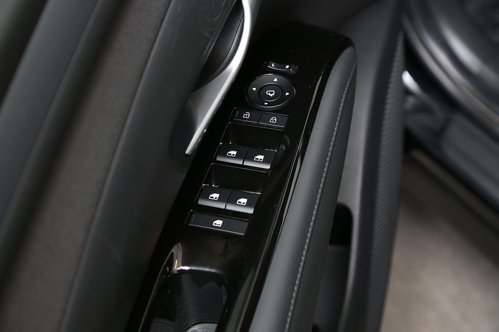 Hyundai Tucson *Essential MHEV 1.6 T-GDI Automat Navi Kamera 2025