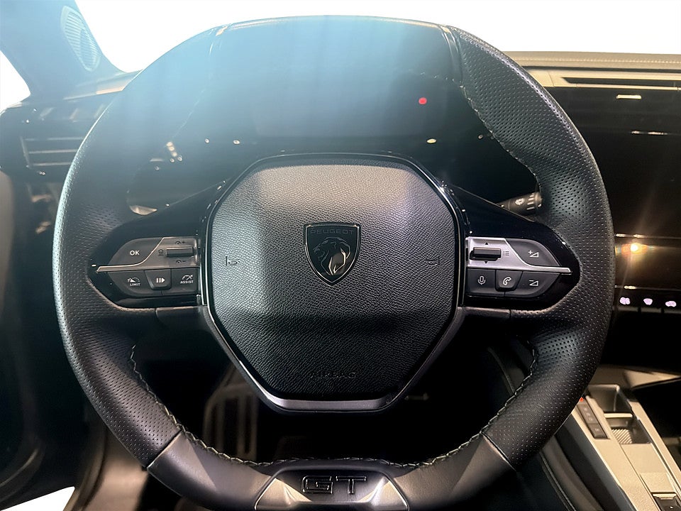Bild på Peugeot 308 5D GT 1.2 PT 130hk Aut B-KAMERA CARPLAY