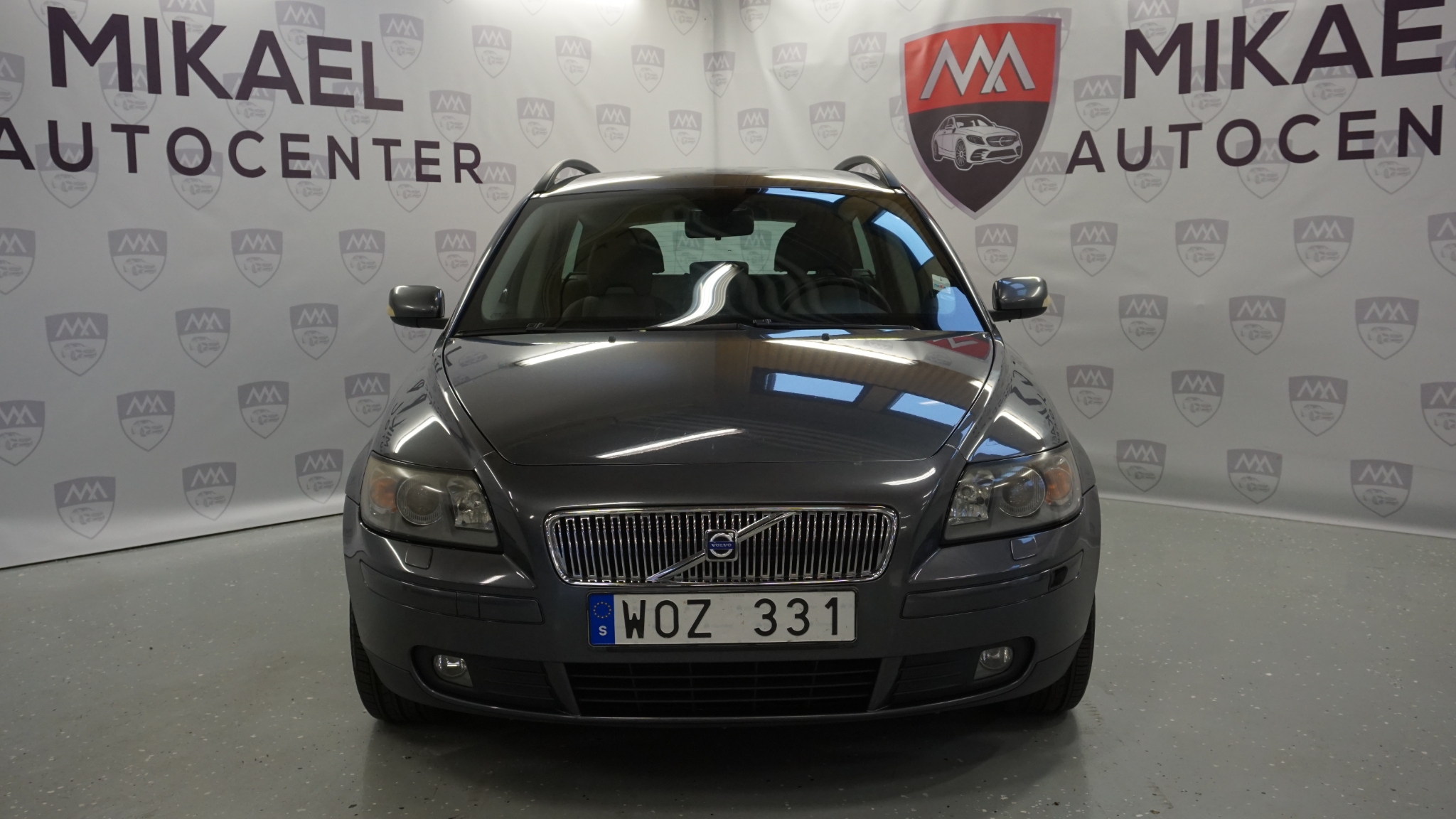 Volvo V50 2.4 Kinetic 140hk 2005, bild 2/37