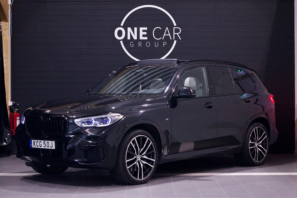 BMW X5 M50i MAXUTRUSTAD Moms Nybilsgaranti 530hk