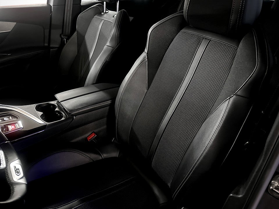 Bild på Peugeot 3008 GT 1.2 PT 130hk Aut KAMPANJRÄNTA 3,99%