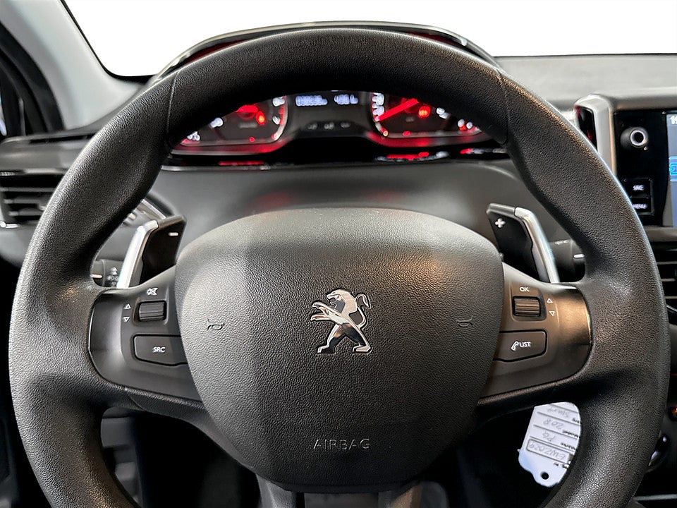 Bild på Peugeot 208 5D Active 1.2 VTi 82hk Aut FARTHÅLLARE