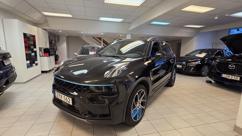 Lynk & Co 01