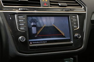 SUV Volkswagen Tiguan 9 av 11