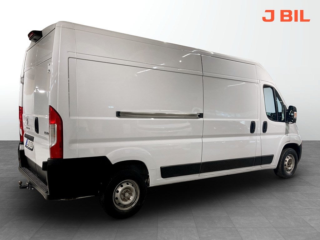 Bild på Peugeot Boxer PRO+ 2.2 BHDi 140hk L3H2 - B-KAMERA, DRAG