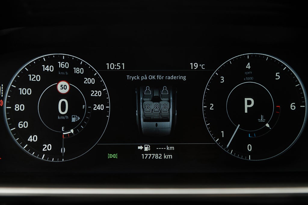 Land Rover Range Rover Sport 2017 - miniatyr 16