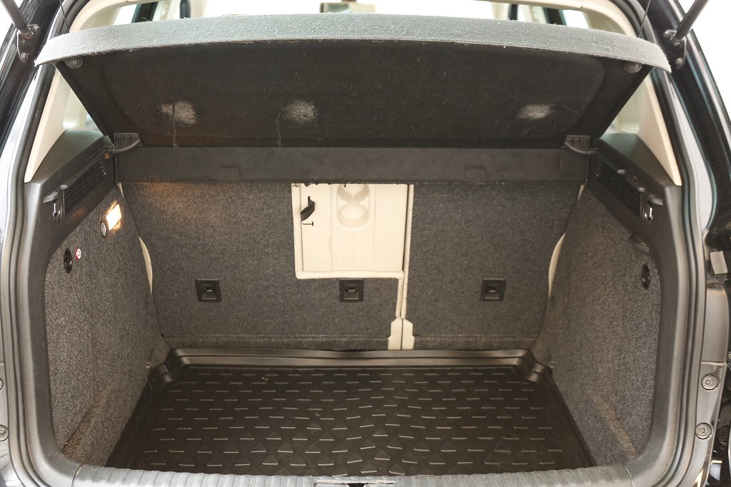 Volkswagen Tiguan 2,0 TDI 4M S&S DSG 177hk 1ägare Pano Drag 2015