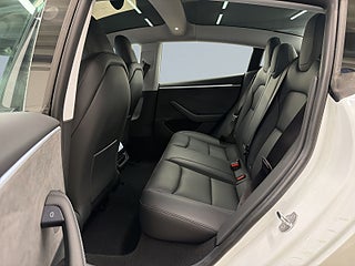 Tesla Model 3 Long Range AWD Premium S&V-hjul/Drag/VärmeP/PremiumLjud – bild 13