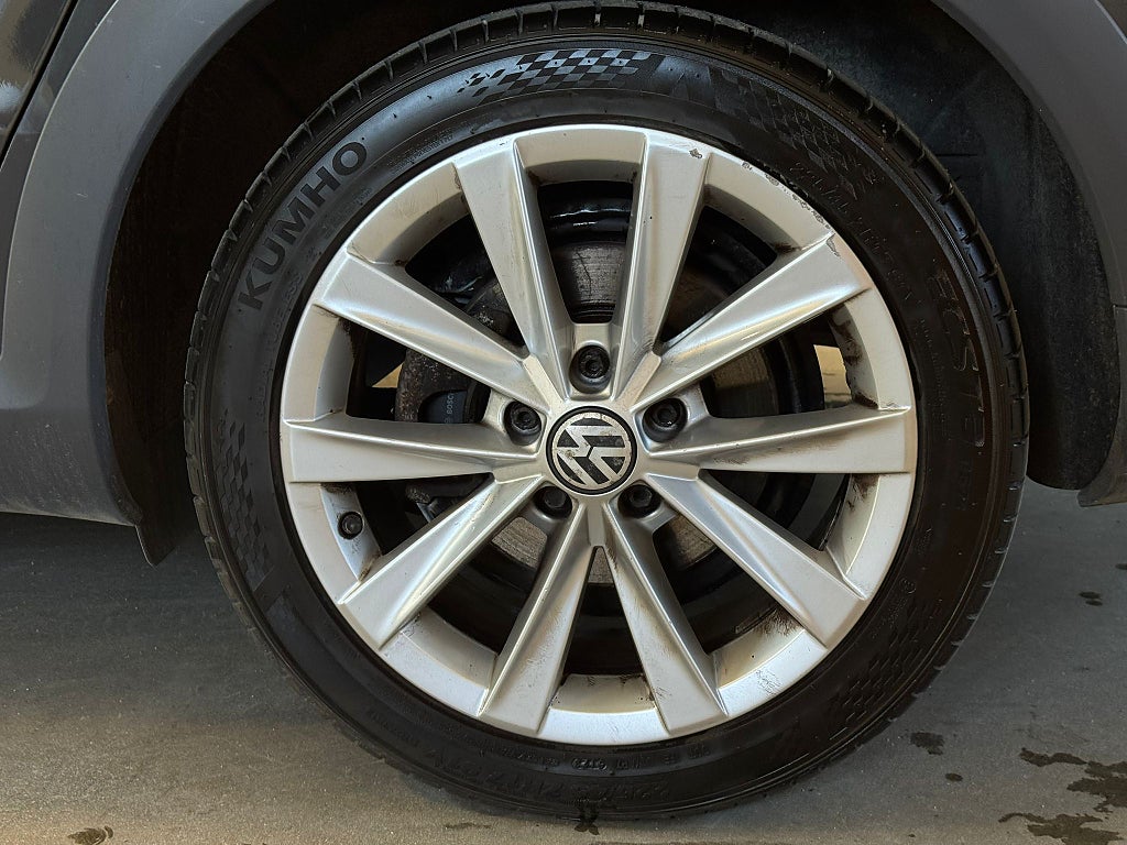 Volkswagen Passat Alltrack 2.0 TDI 4M Värmare Läder Kamrem Bytt