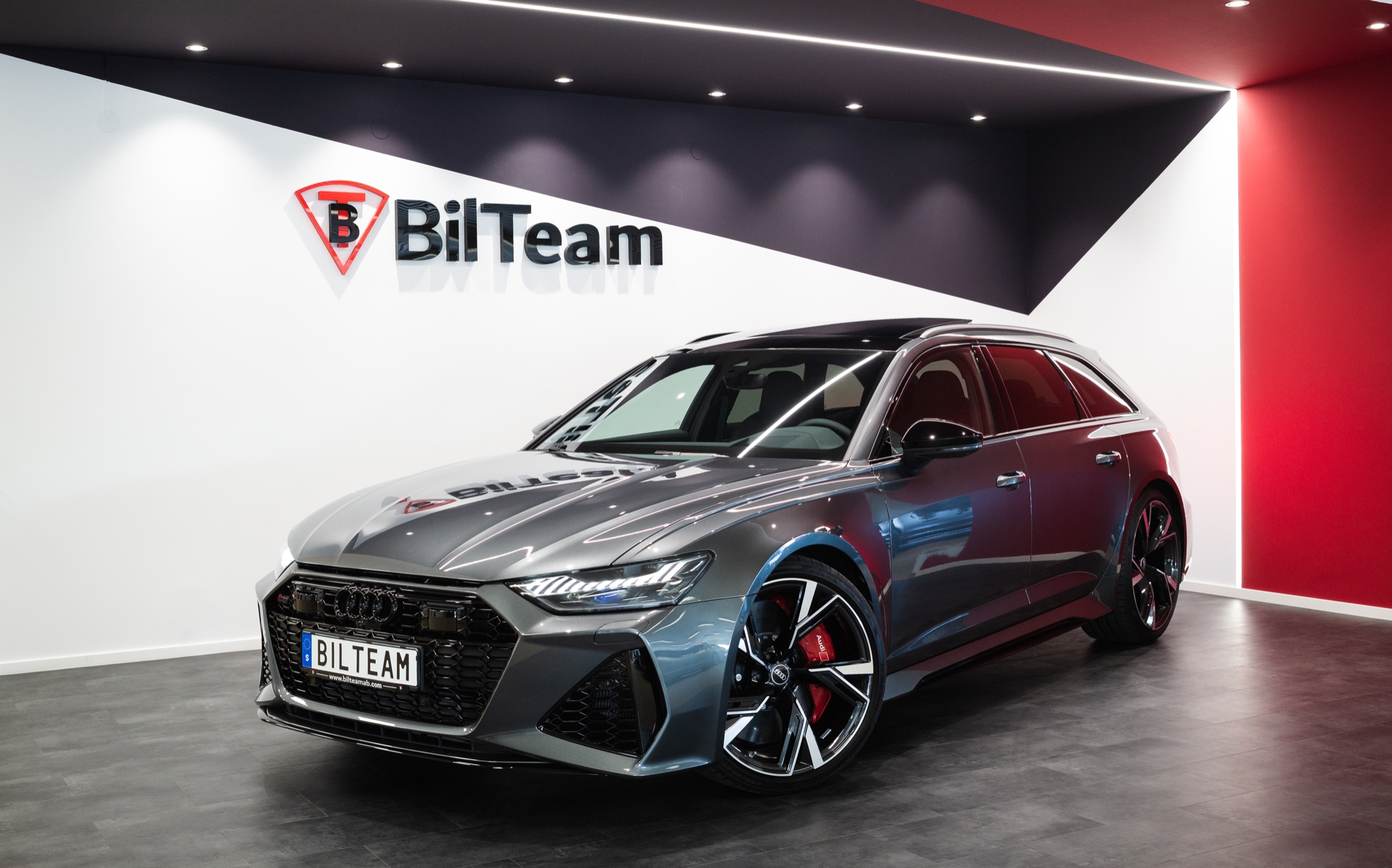 Audi RS6 2021, kuva 2/58