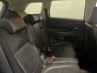 SUV Mitsubishi Outlander 13 av 22