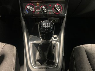 SUV Volkswagen T-CROSS 4 av 20