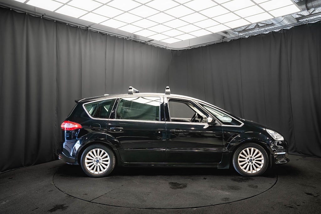 Ford S-Max 2.0 TDCi Business 7sits PANO LÄDER D-VÄRM DRAG 200hk