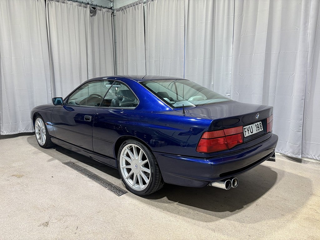 BMW 850 i 300hk