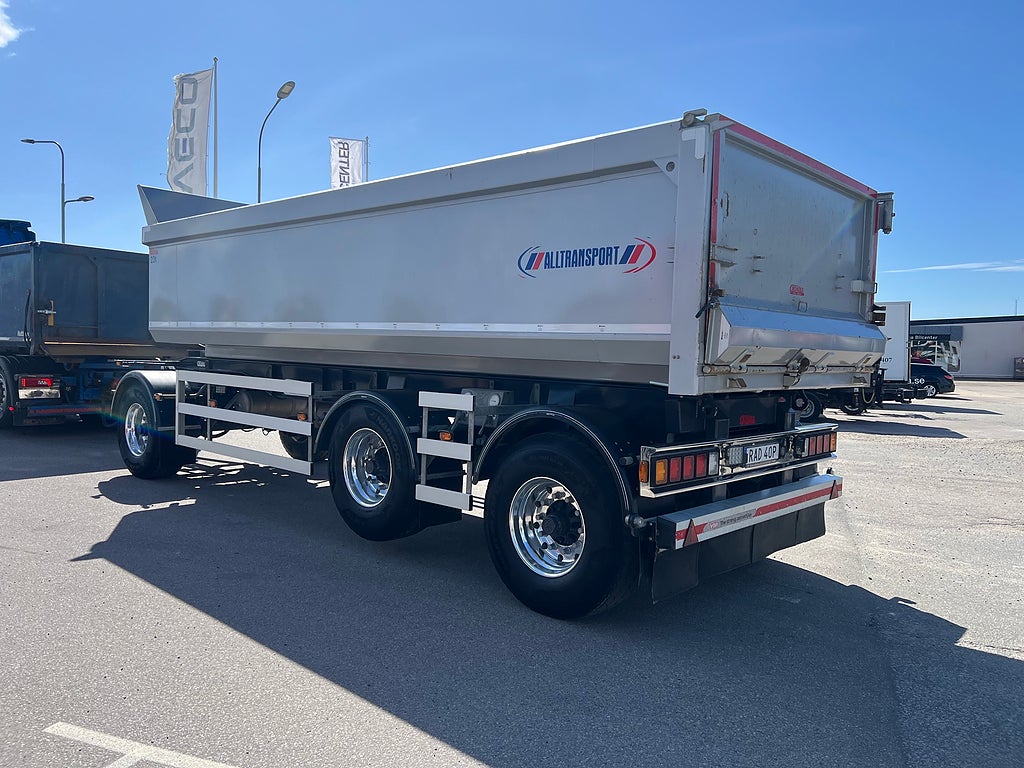 Övriga Roadex 3 Axlad tippvagn,