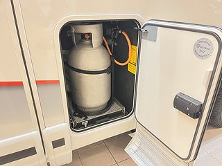 Husbil-integrerad Kabe TMI 910 Imperial GB 8 av 34