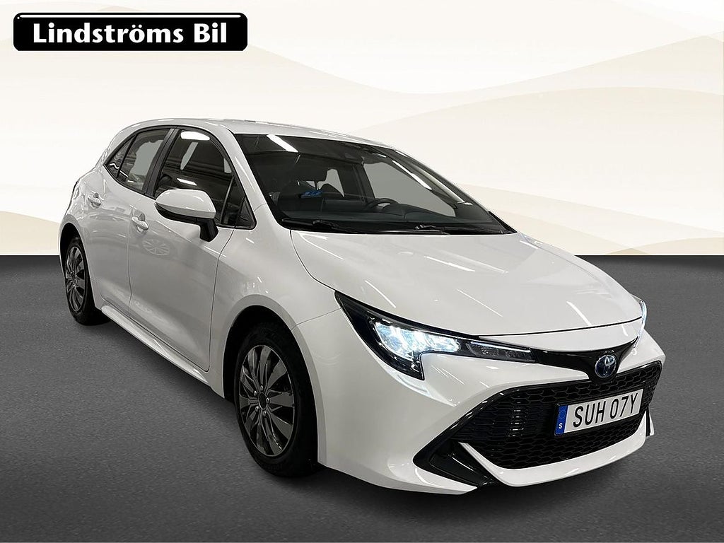 Toyota Corolla Hybrid Active 5D 1.8 122hk V-Hjul Moms