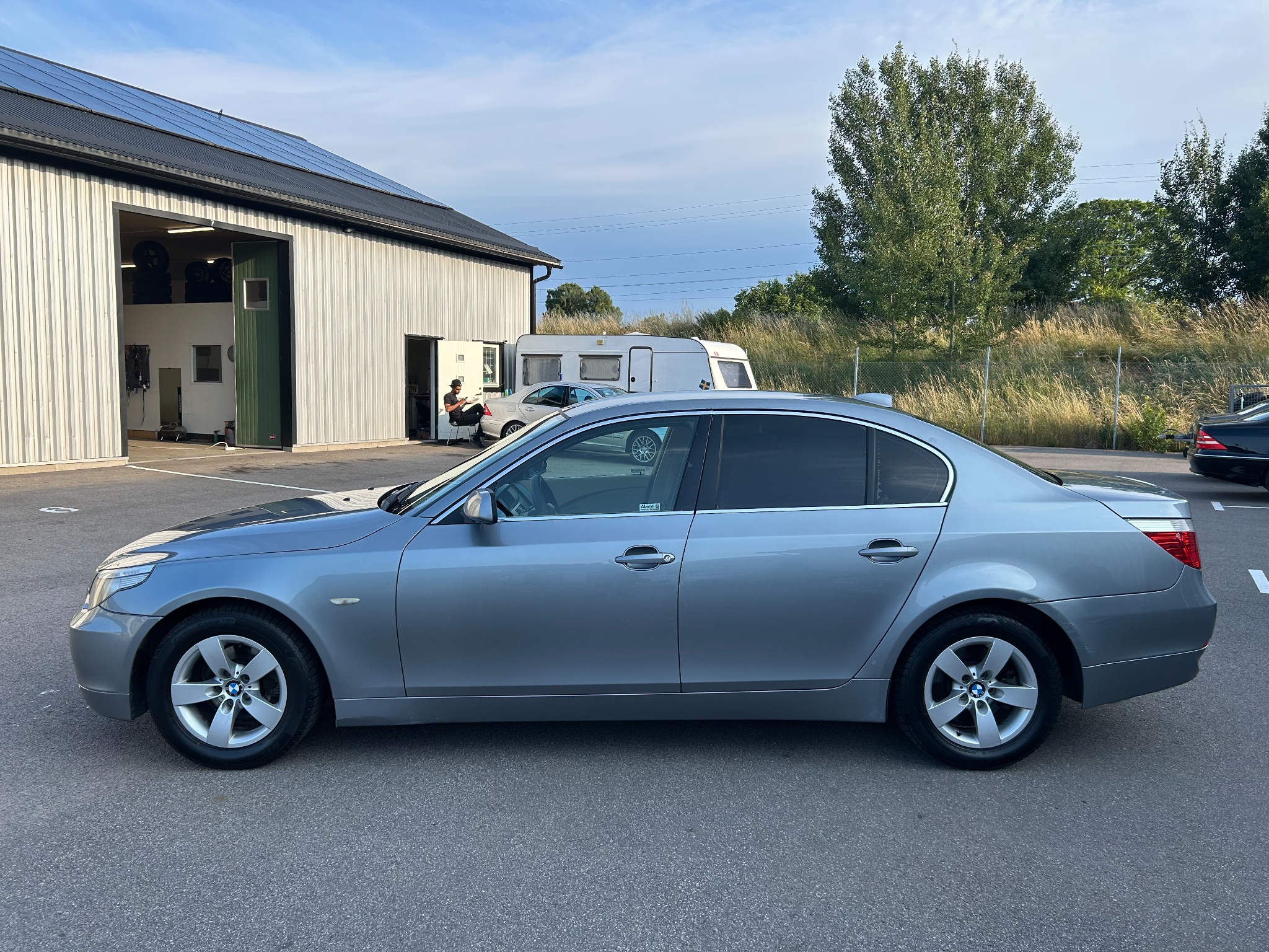 BMW 520 i Nybes, Dragkrok 2004, kuva 2/42