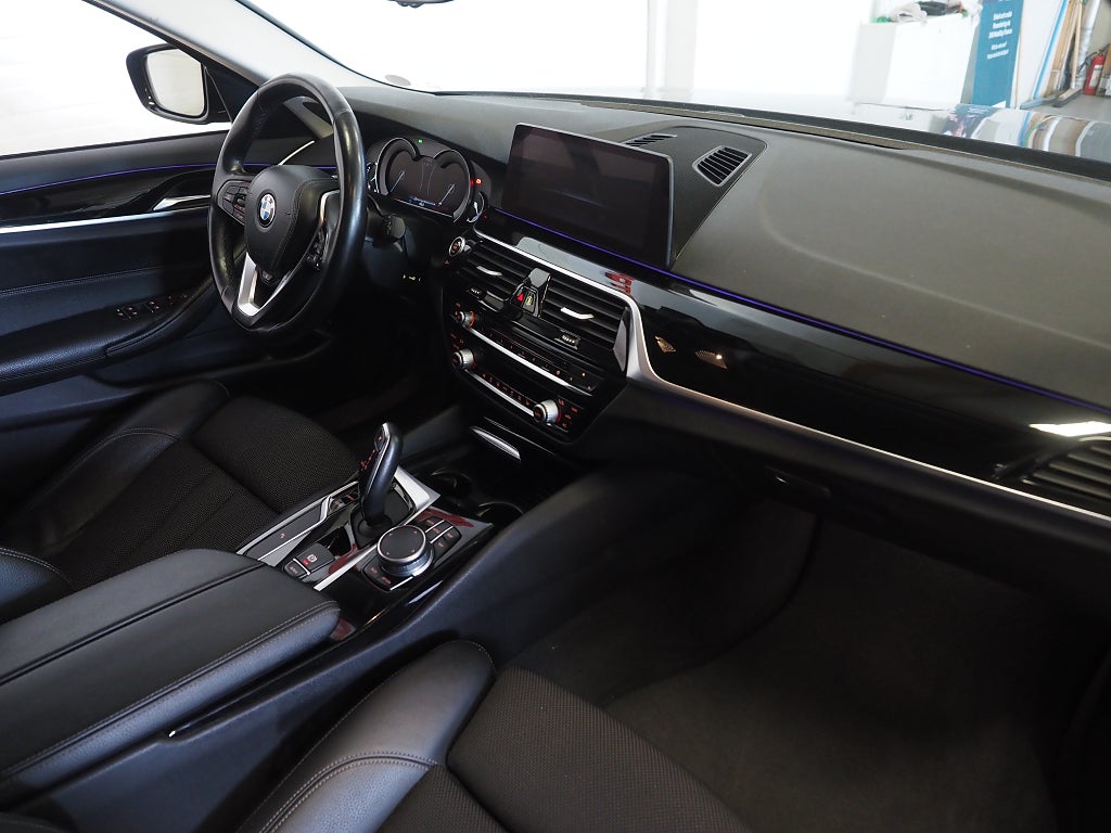 BMW 520d Touring Steptronic Sport line | Drag | Backkamera |