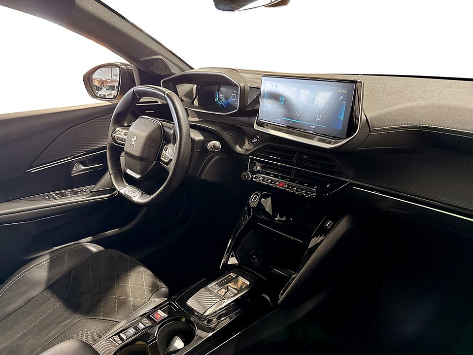 Bild på Peugeot E-208 GT Pack 50kWh 136hk Aut B-KAMERA CARPLAY