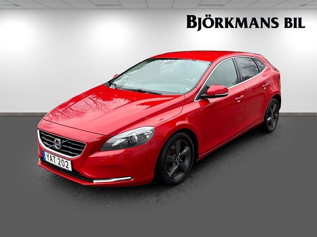 Volvo V40 T2