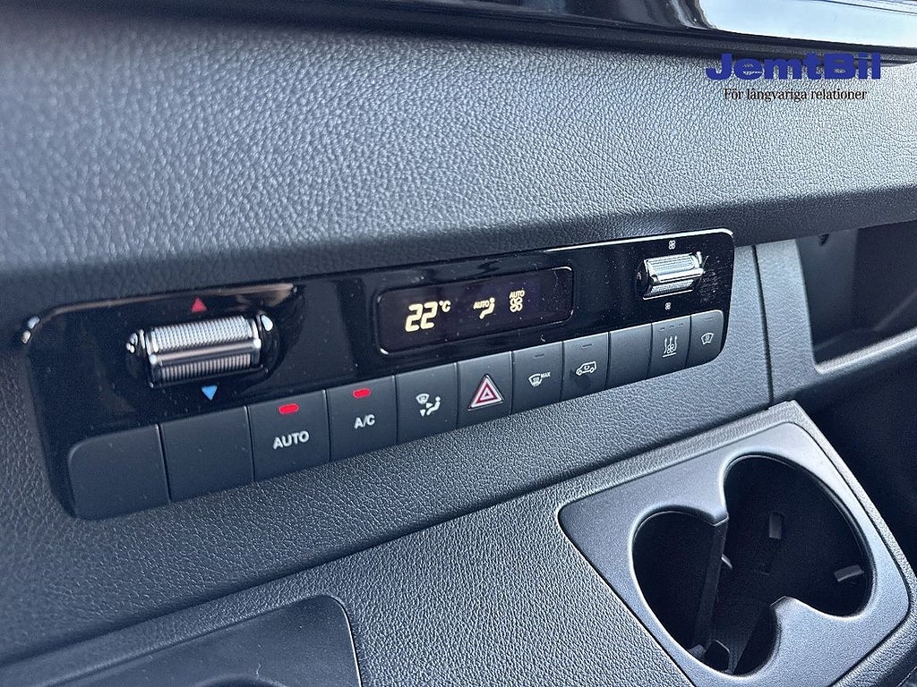 Mercedes-Benz Sprinter 2026 - miniatyr 13