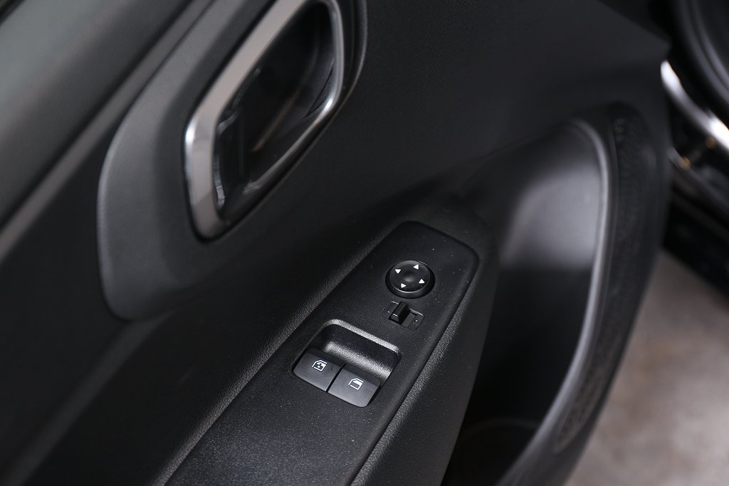 Hyundai i10 1,0 Automat Essential 2025