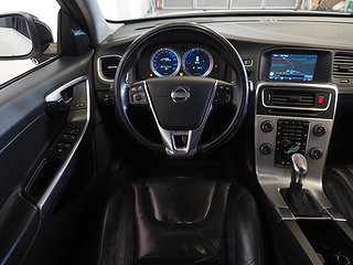 Kombi Volvo V60 16 av 25